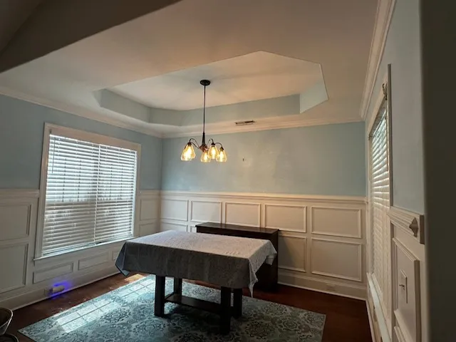 Indoor dining area by Dawson's Quality Home Services